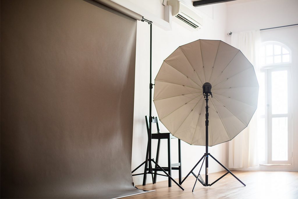 Professional Photography light and studio backdrop