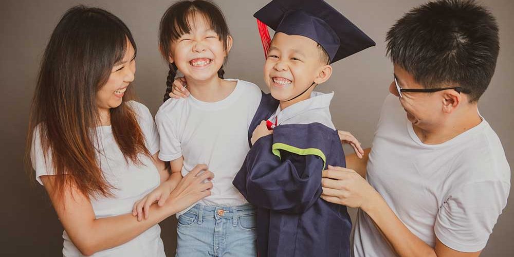 Family-Kindergarten-Oh-Dear-Studio k2 Kindergarten Graduation family studio