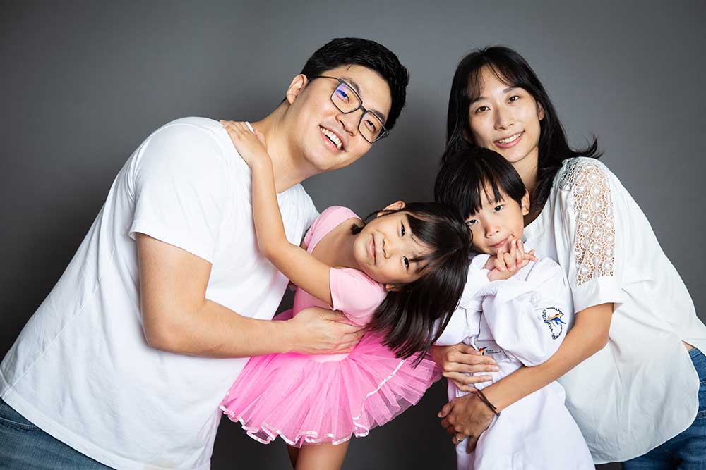 Korean family ballet photoshoot