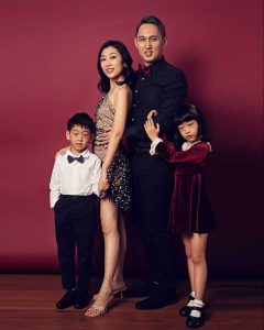 Chinese family new year photoshoot