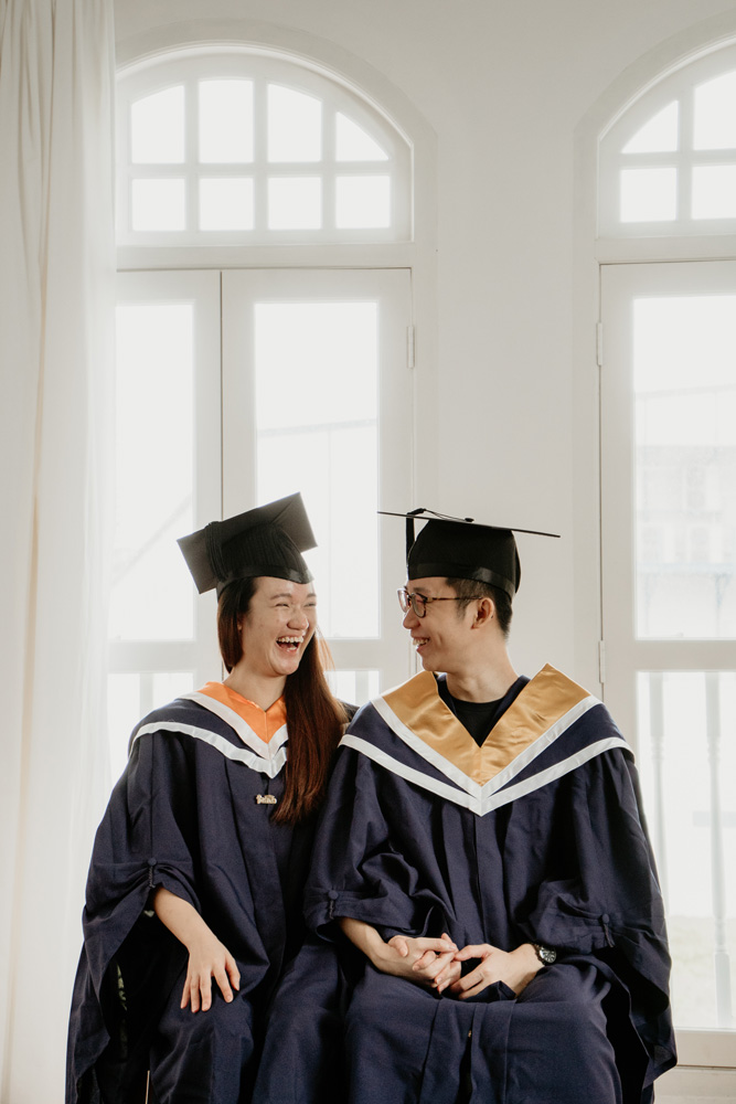 graduation couple professional studio