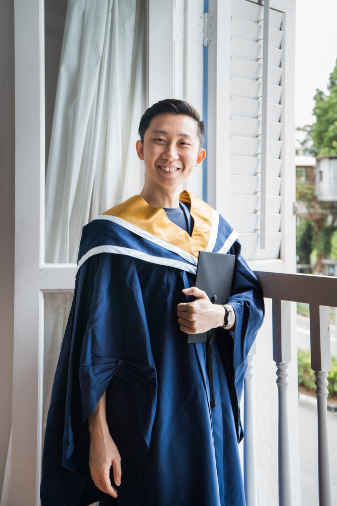 Singapore NUS graduation photo studio