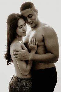 artistic nude couple photoshoot