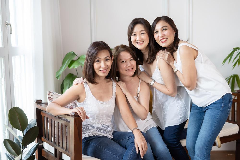 4 ladies posing for a picture in Oh Dear Studio's indoor studio