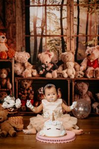 one year old baby girl smash cake photography bear theme in Oh Dear Studio Singapore