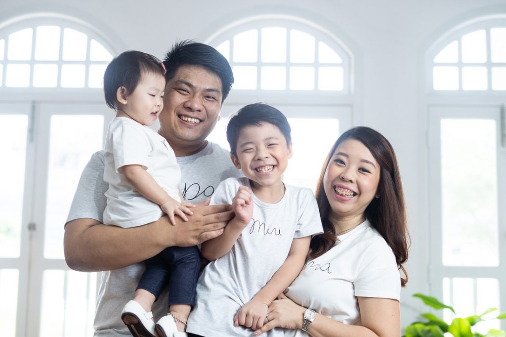 natural light family young children laughing OH DEAR STUDIO