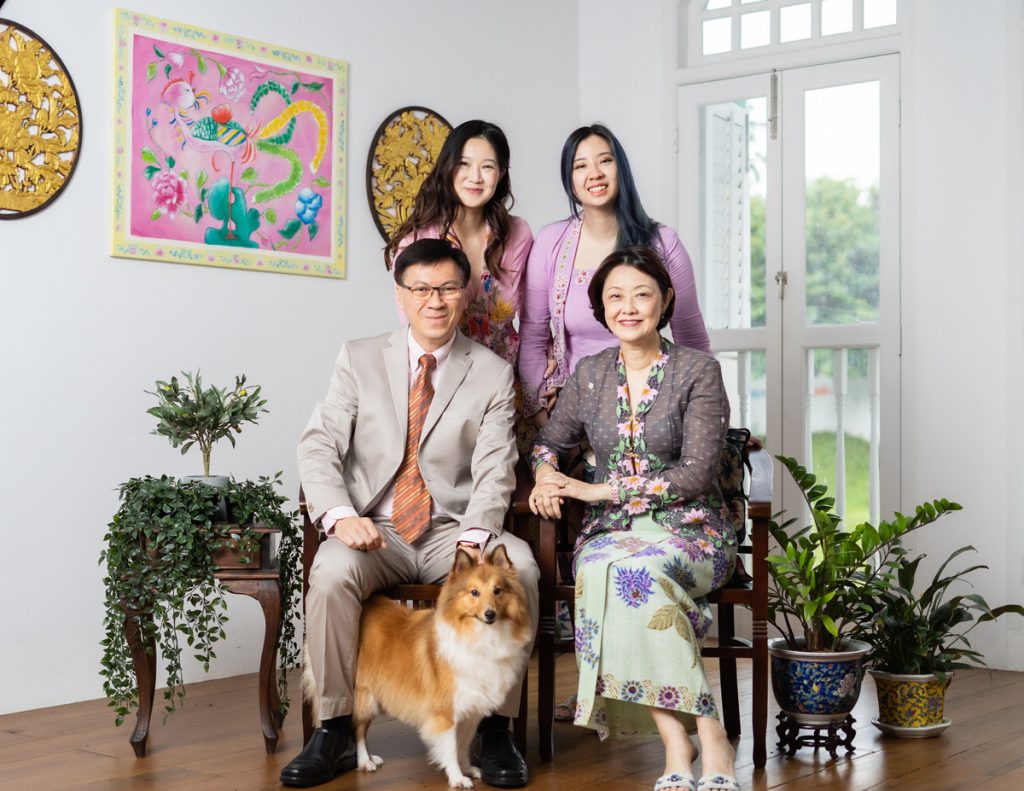 peranakan family photoshoot with pet dog