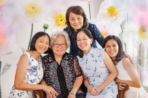 great grandmother and grandmother with 3 adult daughters photoshoot