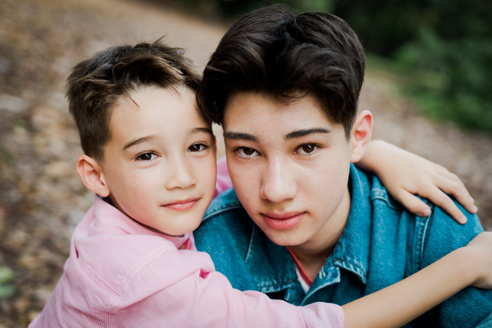 Senior Portrait teenager with his younger brother