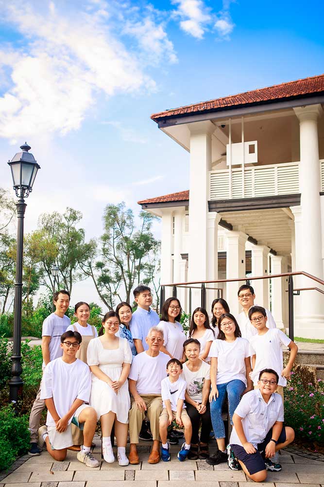 Singapore Botanic Gardens gallop extension Extended big family photoshoot