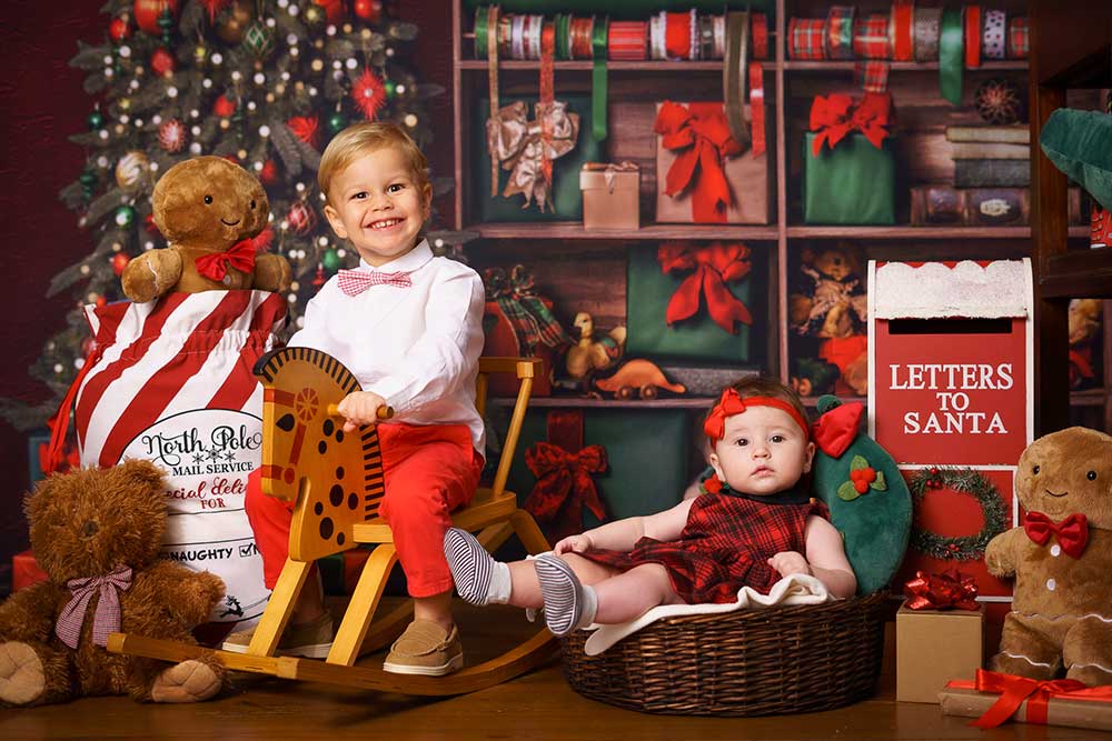 2023 Christmas sibling photo studio singapore