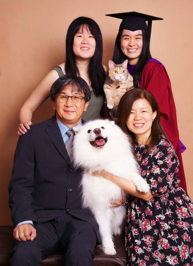 samoyed and pet cat studio