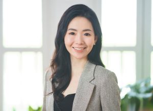 bank RM lady corporate how to pose woman business headshot In studio infront of window