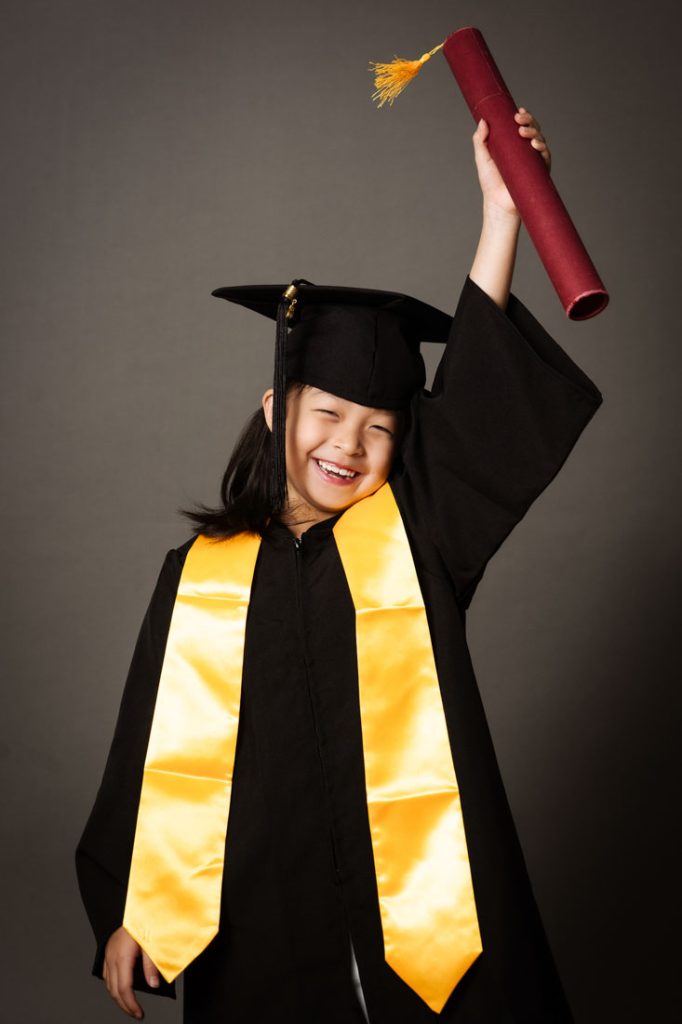 candid k2 Graduation Family Photography